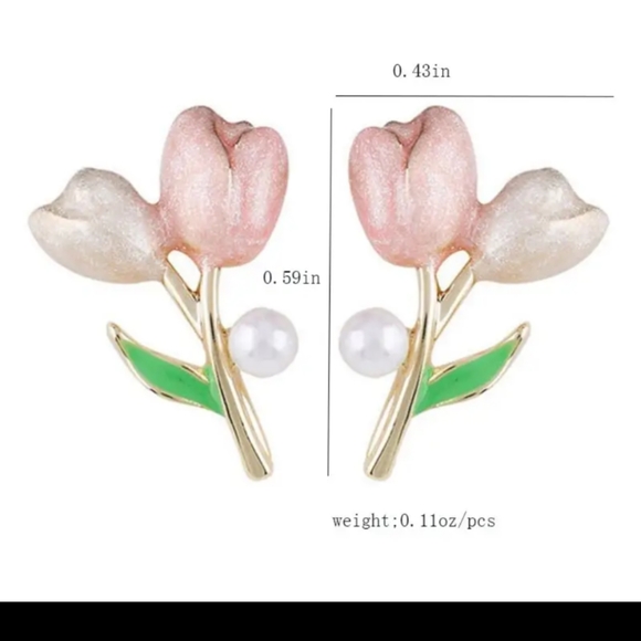 🌷🌷HOST PICK 🌷🌷 Tulip Stud Earrings - Picture 2 of 6